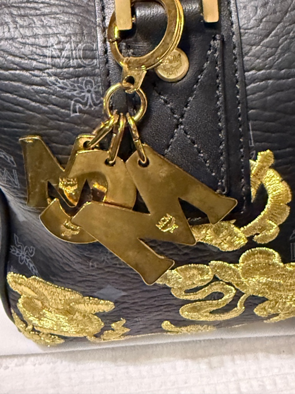 *RARE* MCM Black Leather Speedy 30,  Gold Embroidered Accents and Red/Navy Trim - Picture 11 of 15